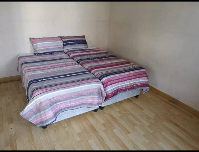 3 BEDROOM HOUSE FOR SALE IN GLENWOOD